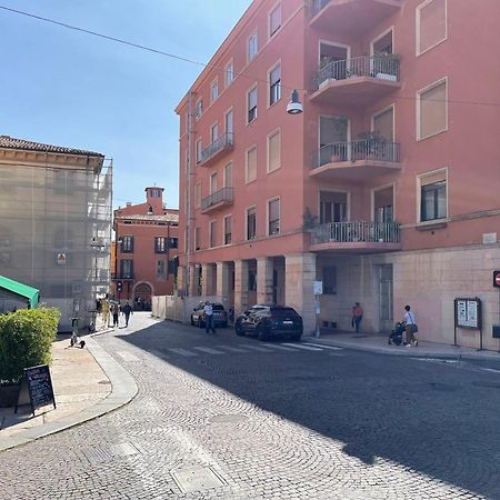 You & Me Garibaldi Home Verona Center Exterior photo